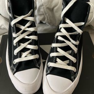 Converse lugged platform sneakers